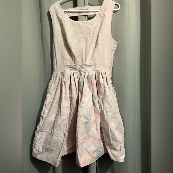 Chic Pastel Midi Dress - Picture 1 of 3